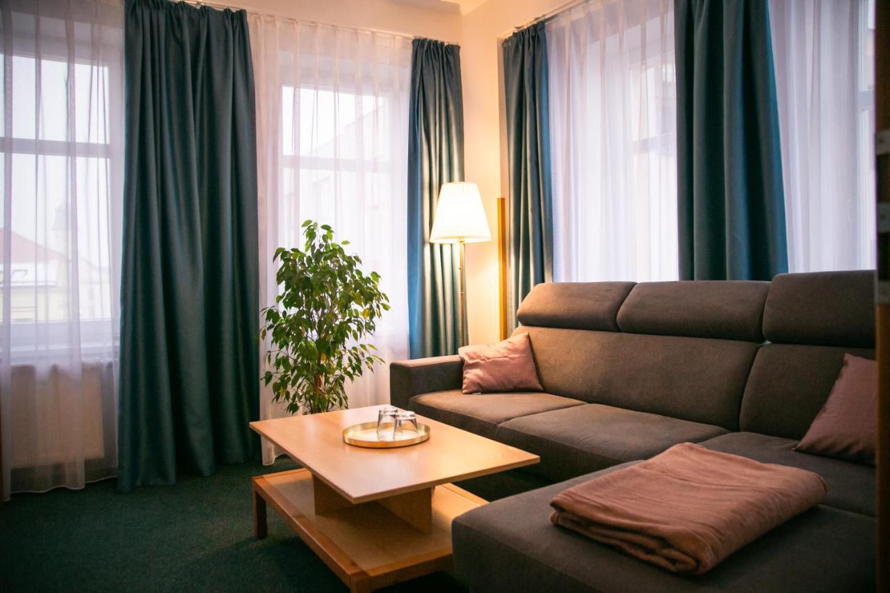 Penzion Hotelu Central Dvůr Králové nad Labem Dış mekan fotoğraf