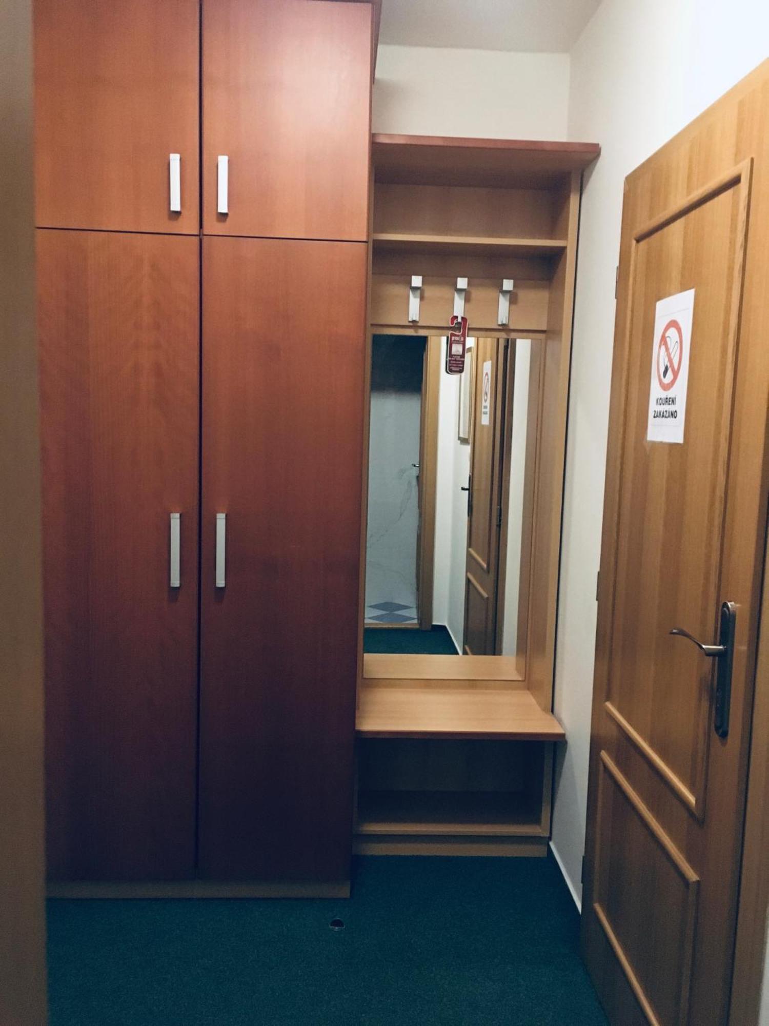 Penzion Hotelu Central Dvůr Králové nad Labem Dış mekan fotoğraf